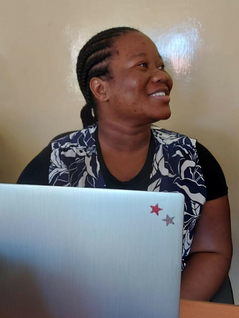 Sandra Kamwendo on 25-vuotias malawilainen järjestötyöntekijä.